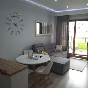 https://apartament-nowa-letnica.gdanskhotel.org